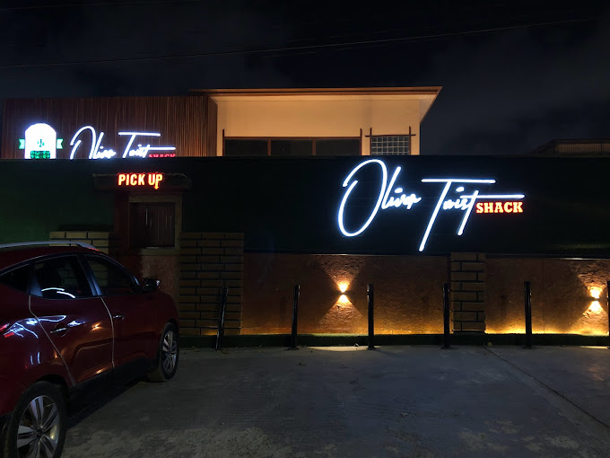 Oliver Twist Shack