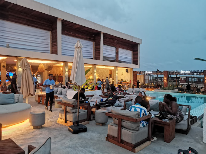 Alora Beach Resort