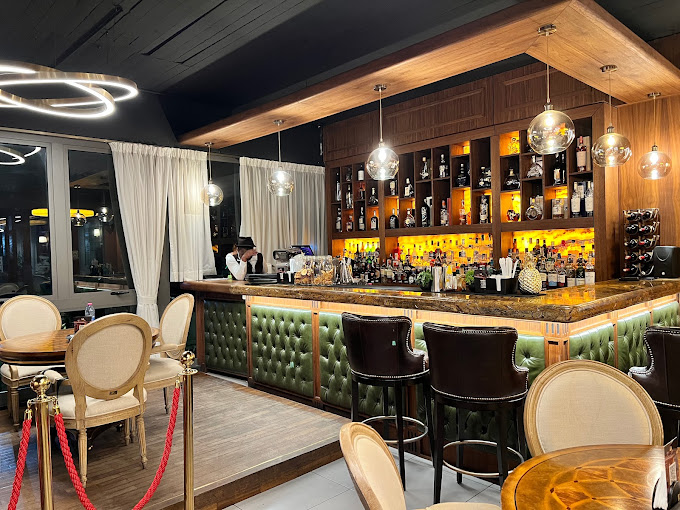 El Padrino Lounge