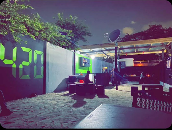 420 Pub And Bar