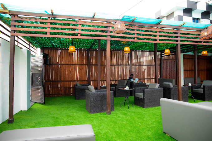 Offline Lounge